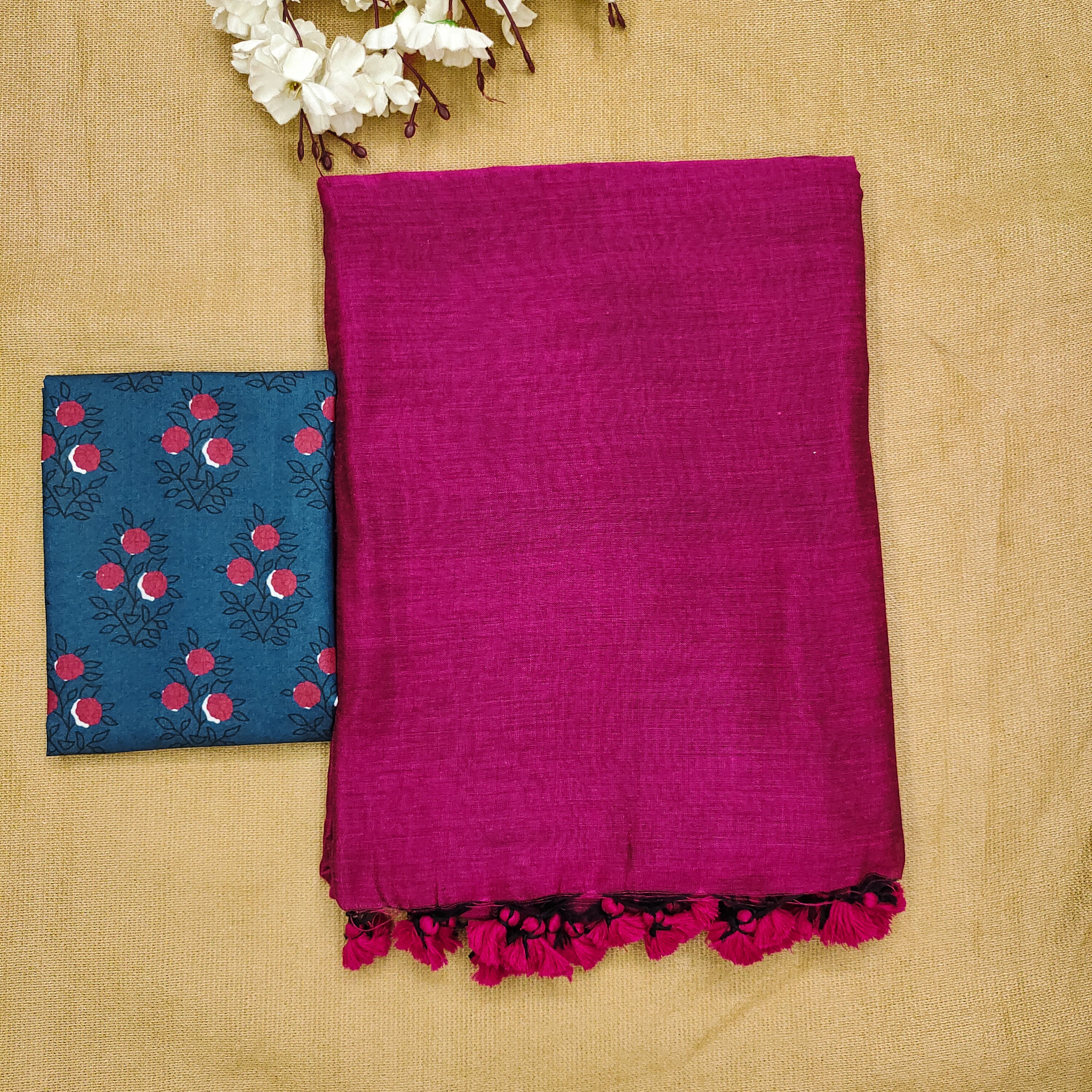 DARK PINK COLOUR TRADITIONAL LOOKING COTTON SAREE