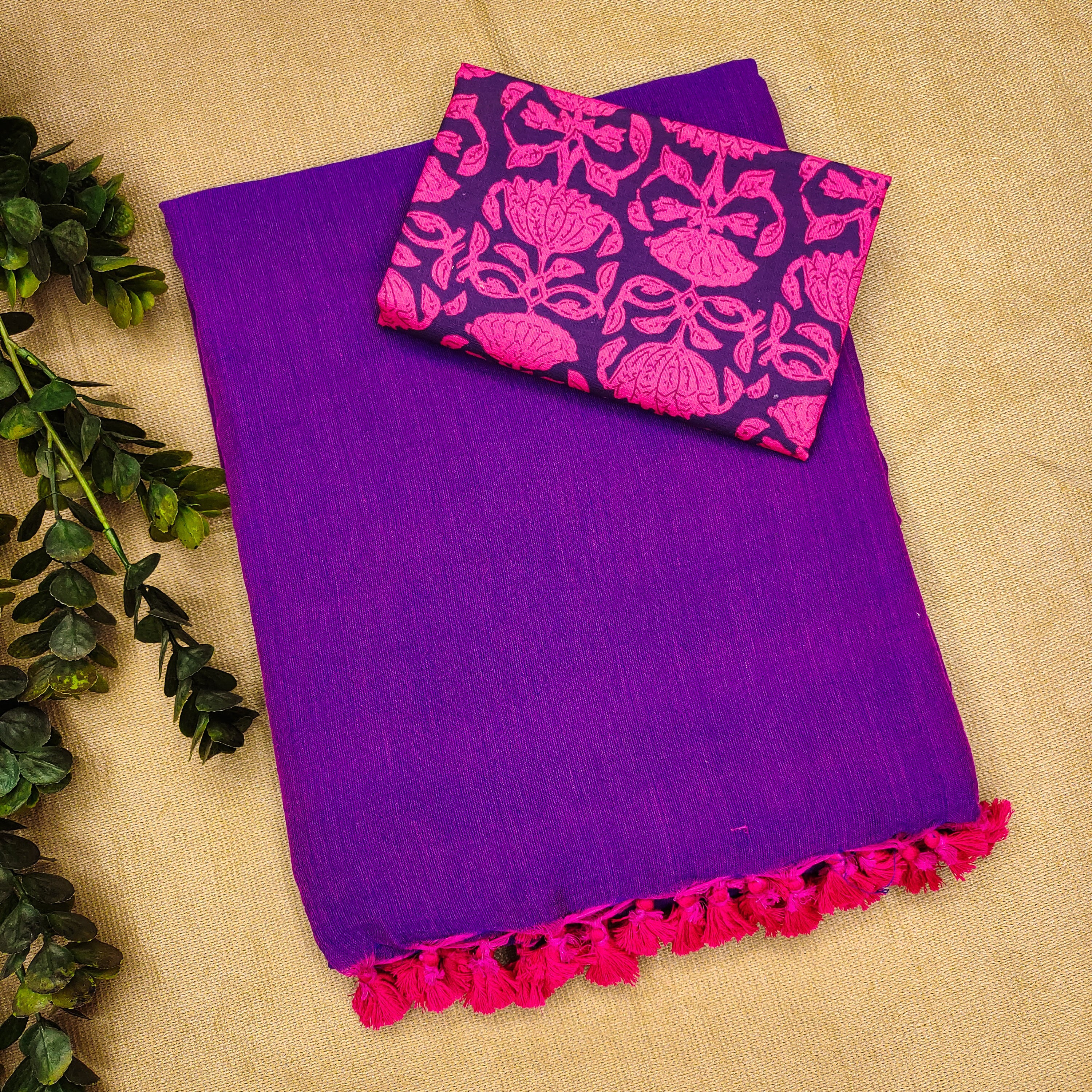 PURPLE COLOUR TRADITIONAL LOOKING COTTON SAREE