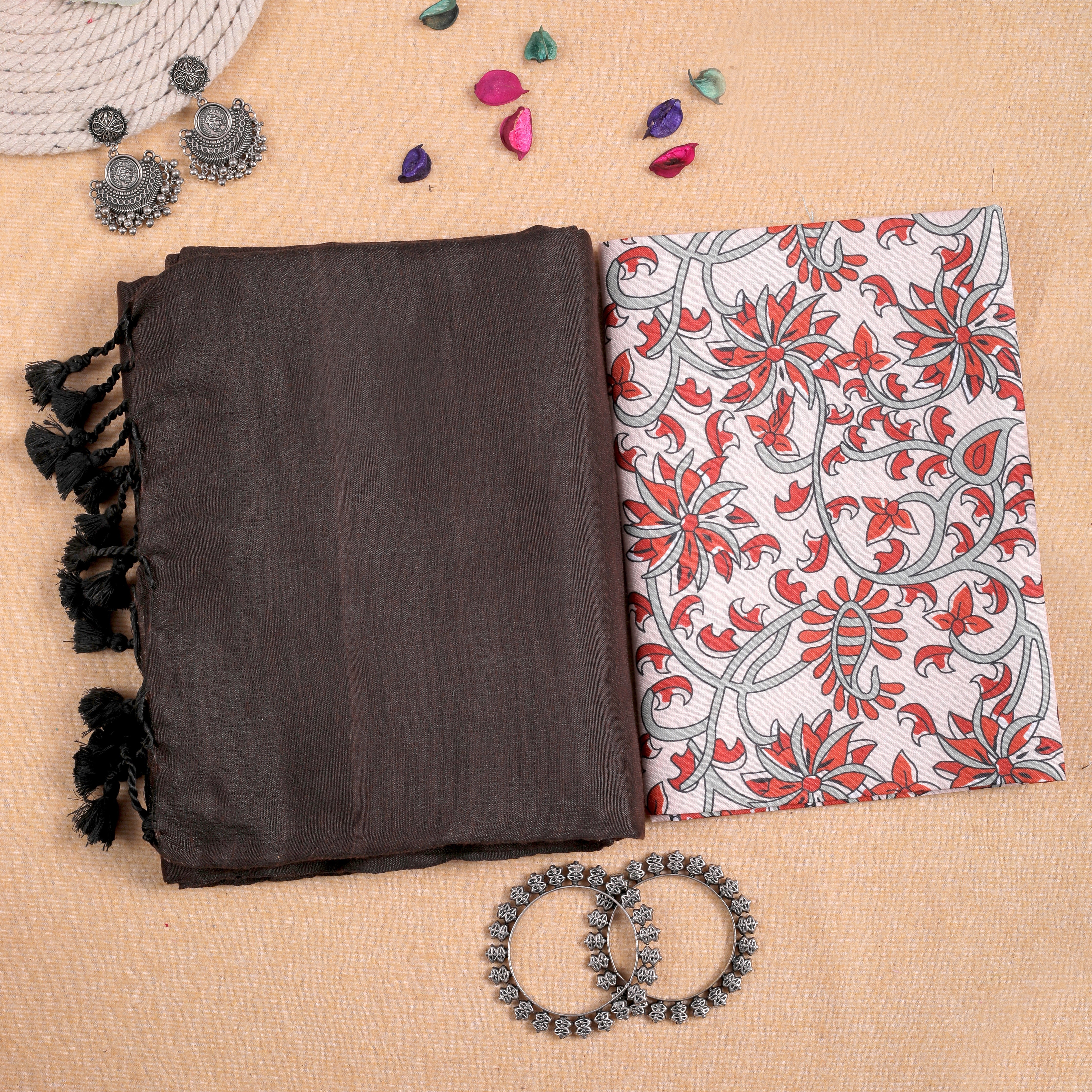 COFFEE HANDLOOM COTTON SAREE WITH PRINTED BLOUSE