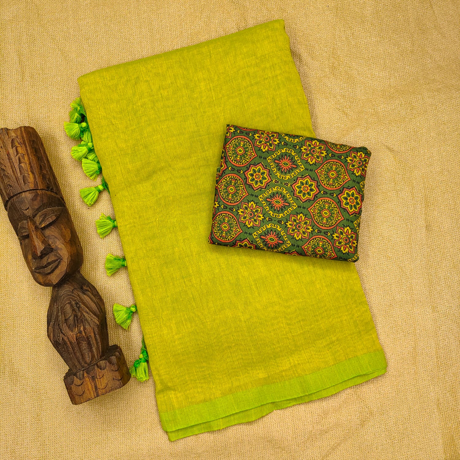 PISTTA COLOUR TRADITIONAL LOOKING COTTON SAREE