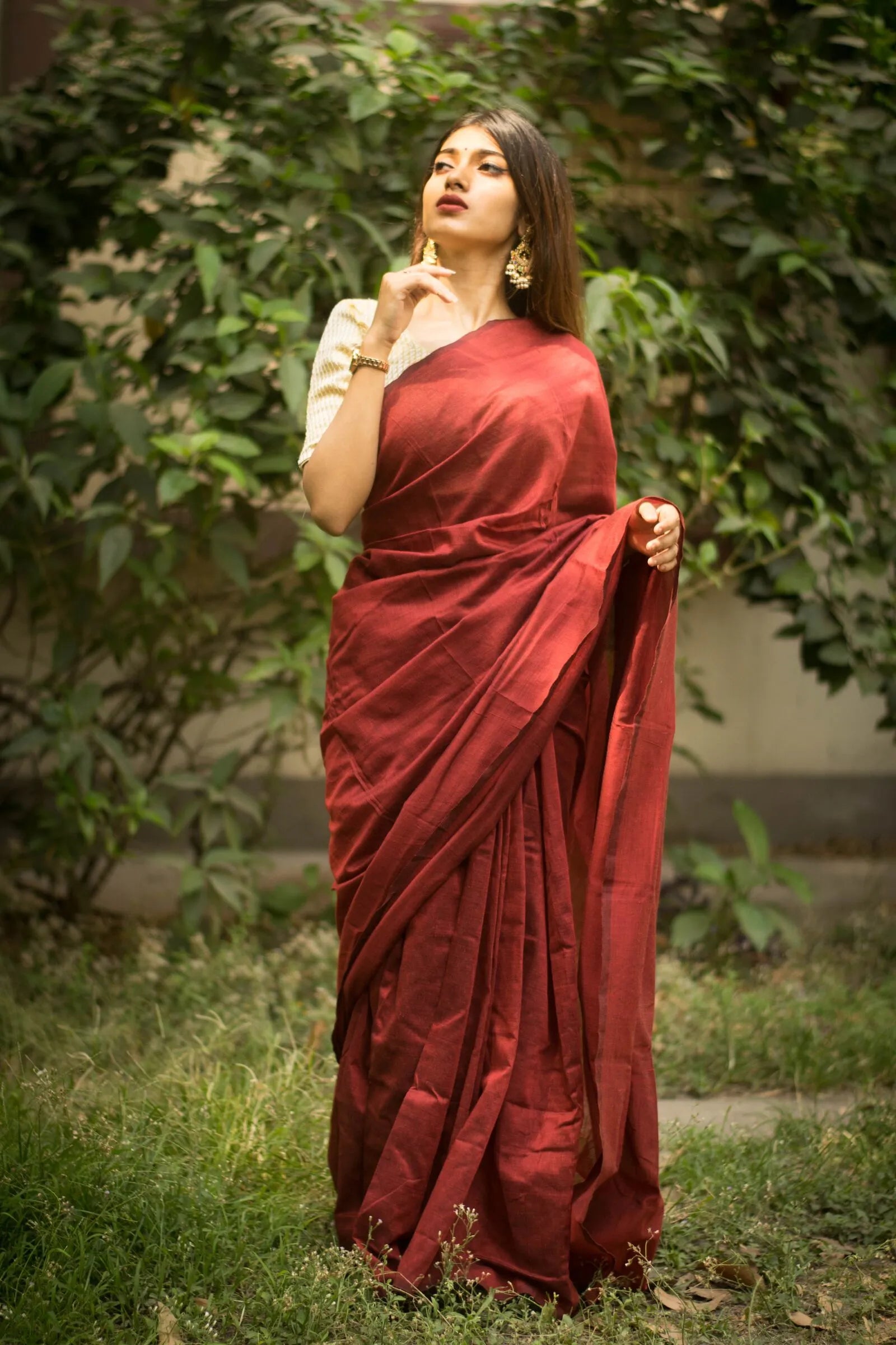 Red colour traditional looking chanderi cotton saree