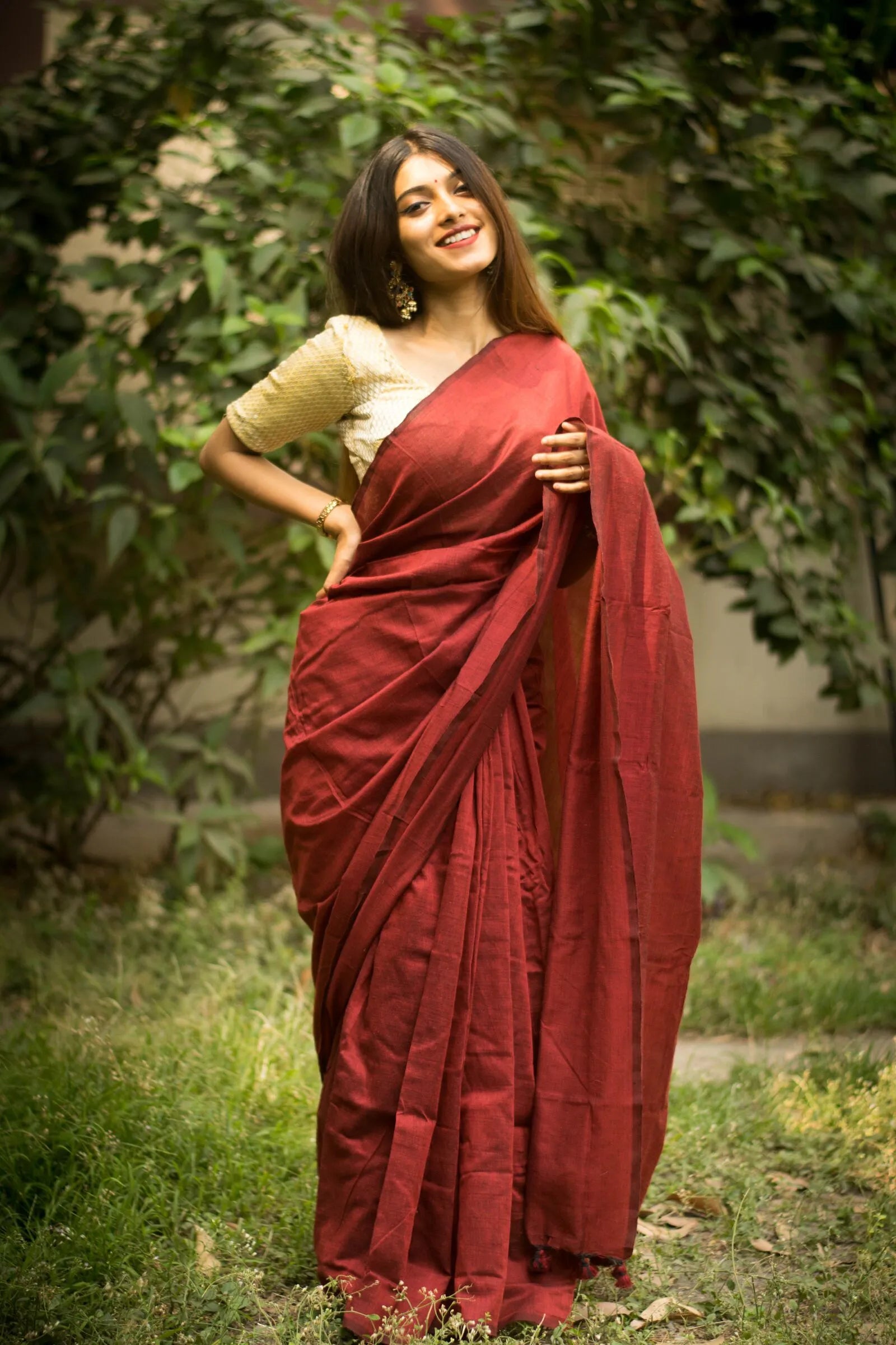 Red colour traditional looking chanderi cotton saree