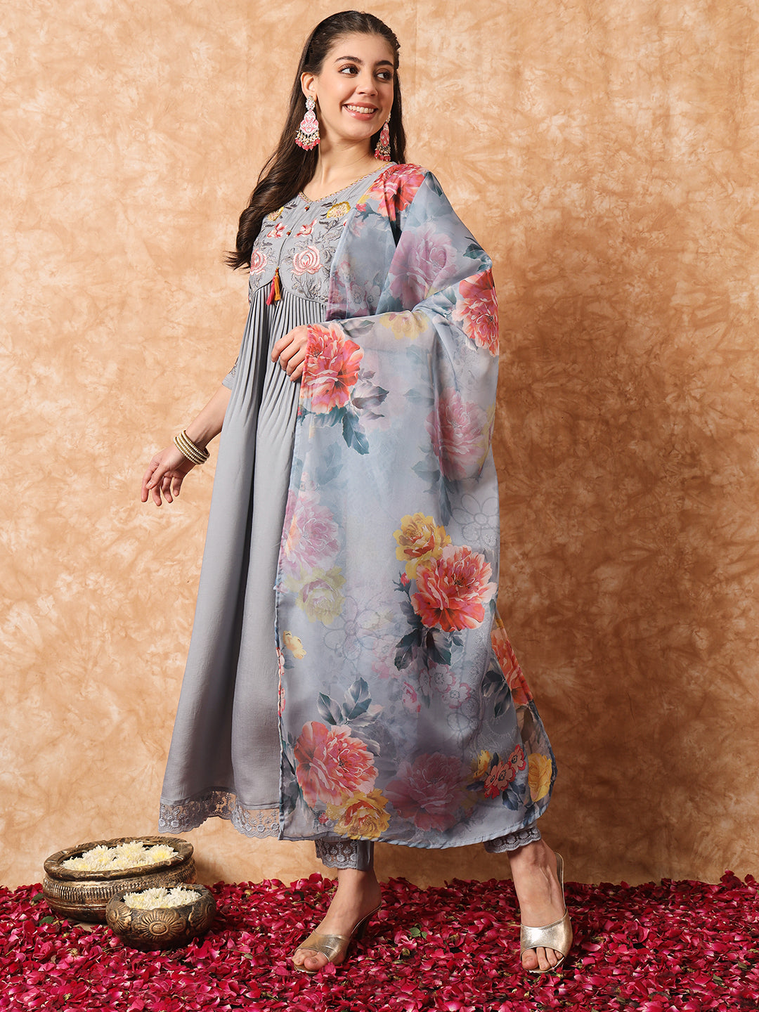 FLORAL YOKE DESIGN EMPIRE THREAD WORK KURTA WITH TROUSERS & DUPATTA