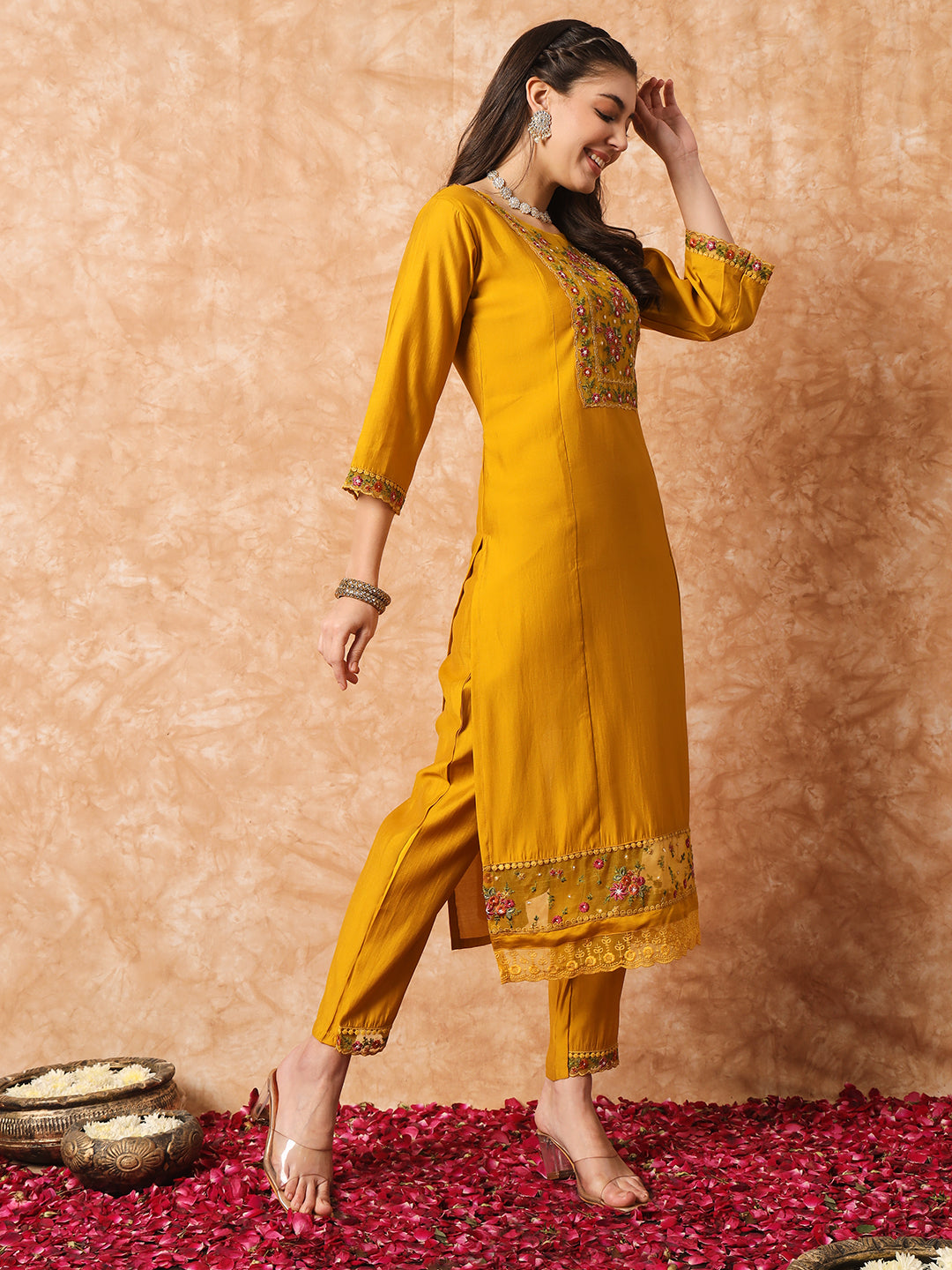 WOMEN EMBROIDERED STRAIGHT KURTA WITH PANTS & DUPATTA